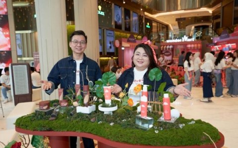 WonderLab与WonderDewi联合推出全新护肤系列，庆祝五周年纪念